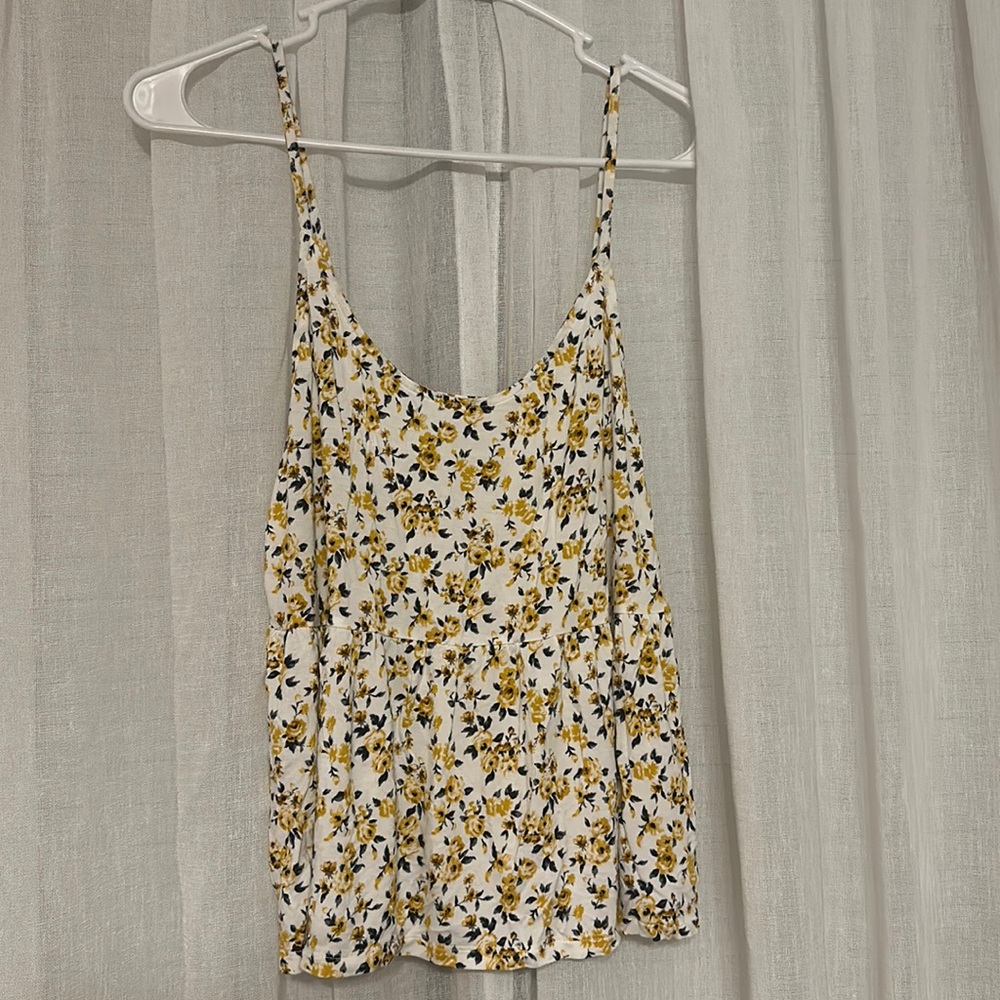 american eagle yellow floral flowy tank